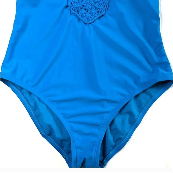 Christina NWT turquoise blue Crochet Front One piece woman swimsuit Size Large - Picture 3 of 10